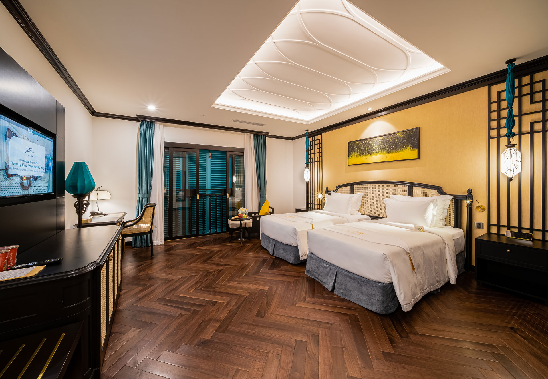 potique-hotel-nha-trang-deluxe-room-6.jpeg